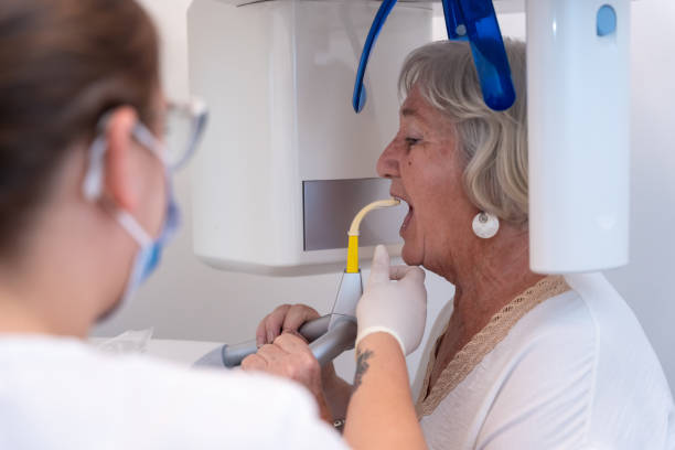 Best Broken or Chipped Tooth Repair in Sneads, FL